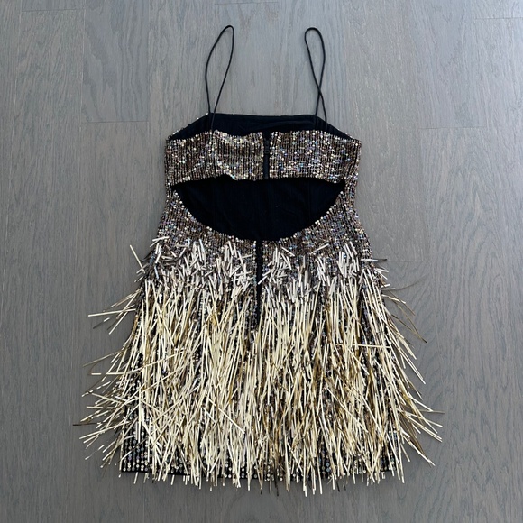 Alice + Olivia FIFI Gold Black Ombre Fringe Mini Dress EUC - Size 2 - Picture 3 of 11